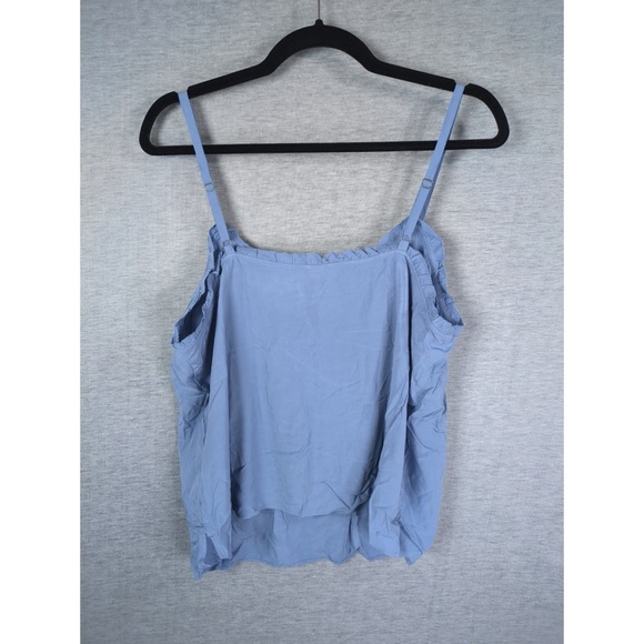 🎅🏻 3/$50 Old Navy Ruffled V-Neck Cami Top - Picture 4 of 9